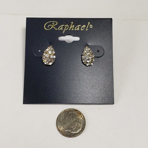 Gold-Tone Sparkle Crystal Stud Earrings – Glam Up Your Look! Perfect for Women - Picture 6 of 7